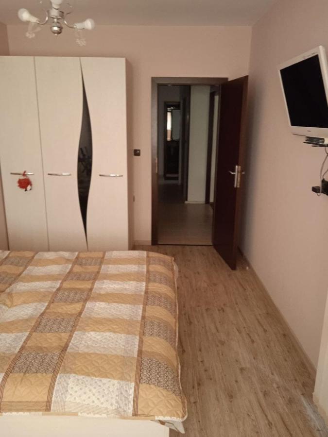 Джессика Апартмент Veliko Turnovo Bagian luar foto